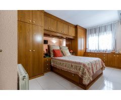 PRECIOSA CASA PARA ENTRAR A VIVIR CON JARDÍN Y APARCAMIENTO!