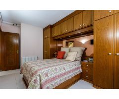 PRECIOSA CASA PARA ENTRAR A VIVIR CON JARDÍN Y APARCAMIENTO!