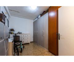PRECIOSO PISO EN PLENA RAMBLA DEGARA