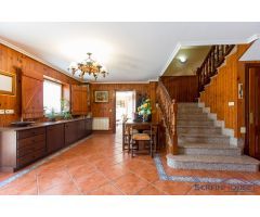 Villa de Lujo en Venta en Bárcena de Cicero, Cantabria