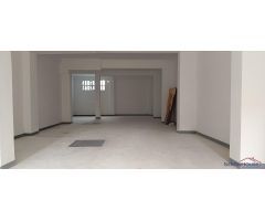 ¡Gran local comercial en Santoña!