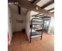 SE VENDE ALBERGUE CON LICENCIA EN EL CAMINO DE SANTIAGO (AMBASMESTAS)