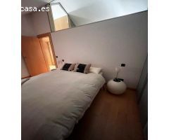 SE ALQUILA  APARTAMENTO A 1 MINUTO DEL CASTILLO .