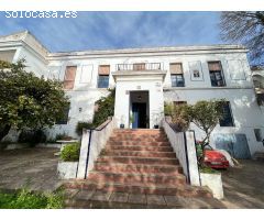 UN GRAN CHALET CON LAS MEJORES VISTAS Y  LA MEJOR UBICACIÓN