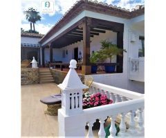 Villa en Venta en La Herradura, Granada