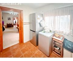CASA EN MUY BUEN ESTADO EN LA CARLOTA CHICA.