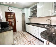 ¡¡ CASA EN LA ZONA DEL ZUMBACON CON PATIO!!