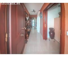 ESPECTACULAR CHALET CON FANTASTICO TERRENO EN LAS LOMAS DEL REY.- LA CARLOTA.- CÓRDOBA