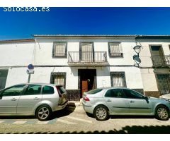 Gran casa con excelente ubicación.