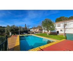 Fabuloso chalet en Cuevas Bajas