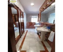 Se Vende Chalet tipo Palacete Francés Seminuevo en Sierrilla Sector 1 de Cáceres,