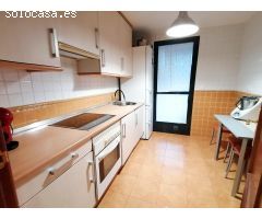 Piso en Montesol (Cáceres) con Patio de 70m2, Garaje y Trastero. PISCINA