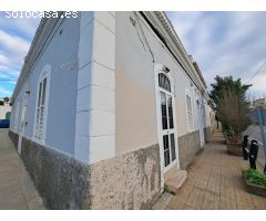 GRAN OPORTUNIDAD, VIVIENDA CON GARAJE Y LOCAL COMERCIAL EN CAMPAMENTO