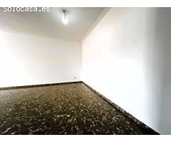 Vivienda independiente con amplio garaje, terrazas y azoteas, para entrar a vivir en La Granja