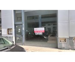 Estupenda Nave/Local Comercial  de 130 m2 en 2 alturas con gran escaparate