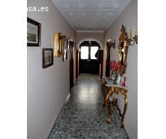 CASA DE UNA PLANTA EN ZONA ESTE