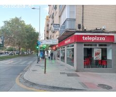 -PLAZA TOROS- LOCAL COMERCIAL EN INMEJOIRABLES CONDICIONES Y CON MAGNIFICA UBICACIÓN DE PASO , ÚNICO