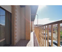 Ponemos en venta esta bonita y acogedora casa en Dúrcal para que la puedas convertir en tu hogar.