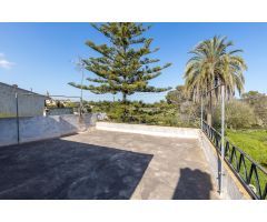 CASA DE PUEBLO CON TERRENO EN VENTA EN COSTITX
