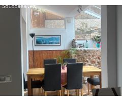 Tríplex con vistas, garaje y piscina en Portals Nous