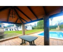 CHALET CON 6 DORMITORIOS Y 3 BAÑOS EN MONTEALTO