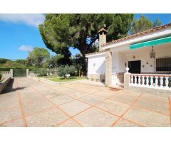 CHALET CON PISCINA ZONA EL CHAPARRITO