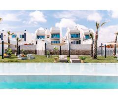APARTAMENTO DE LUJO Y DISEÑO JUNTO A CAMPO DE GOLF