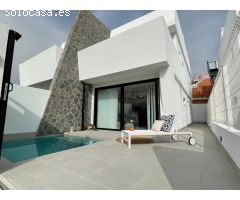 VILLAS ADOSADOS DE OBRA NUEVA EN SANTIAGO DE LA RIBERA