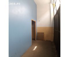 Local MUY comercial situado en la principal arteria de Ansoáin.