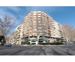 PISAZO DE 238 M² EN PASEO ALFONSO XIII DE 5 DORMITORIOS 3 BAÑOS Y PLAZA DE GARAJE