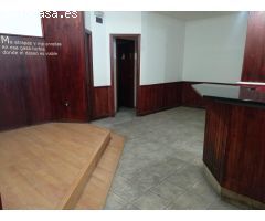 EXCLUSIVAS ROMERO, comercializa local comercial en calle la Fuente, cualquier actividad