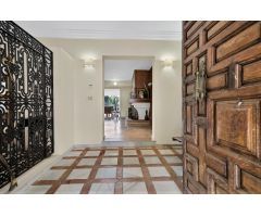 Villa en Venta en Marbella, Málaga