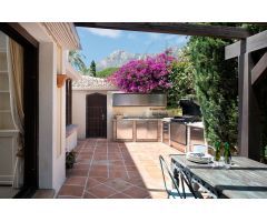 Preciosa villa de estilo andaluz en Sierra Blanca 