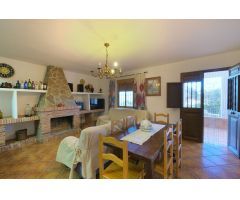 Villa en Venta en Comares, Málaga
