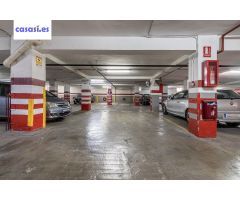 Parking a la venta en zona Hipercor