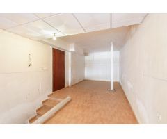 VENTA DE LOCAL COMERCIAL EN ARMILLA JUNTO IGLESIA SAN MIGUEL