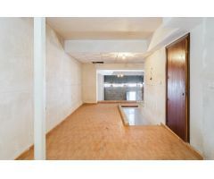 VENTA DE LOCAL COMERCIAL EN ARMILLA JUNTO IGLESIA SAN MIGUEL