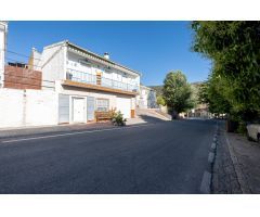 CASA MUY LUMINOSA EN UN ENTORNO UNICO 