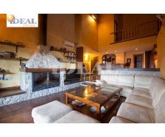 Ref: A1864G7. Tu pequeño paraíso a 10 minutos de Granada. Chalet de superlujo. Parcela de 5.000 m2