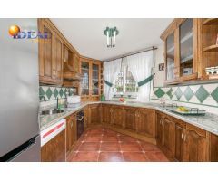 Espectacular Chalet en Los Cerezos (Gojar)