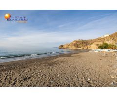 ESTUPENDO ATICO JUNTO AL MAR CON TERRAZA FANTASTICA