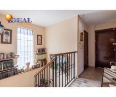 ESPECTACULAR CASA EN PINOS GENIL