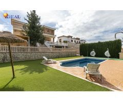 GRAN CHALET INDEPENDIENTE EN LACHAR