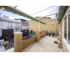 CASA EN PLENO CENTRO DE ARMILLA