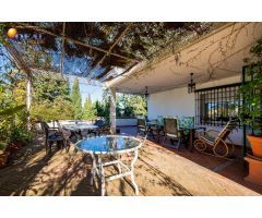 Chalet en Venta en Cascajares de la Sierra, Granada