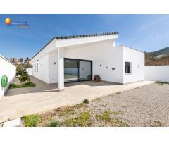 Villa de Diseño en Cañadas del Parque