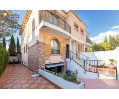 SALE A LA VENTA UNA FANTASTICA VIVIENDA UNIFAMILIAR PAREADA