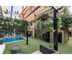 Exclusivo Chalet Pareado con Licencia Turística y Piscina Privada: Tu Paraíso Personal