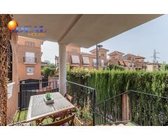 Exclusivo Chalet Pareado con Licencia Turística y Piscina Privada: Tu Paraíso Personal