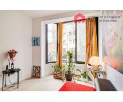 Ático de 98m2 con terraza y estudio de 66m2